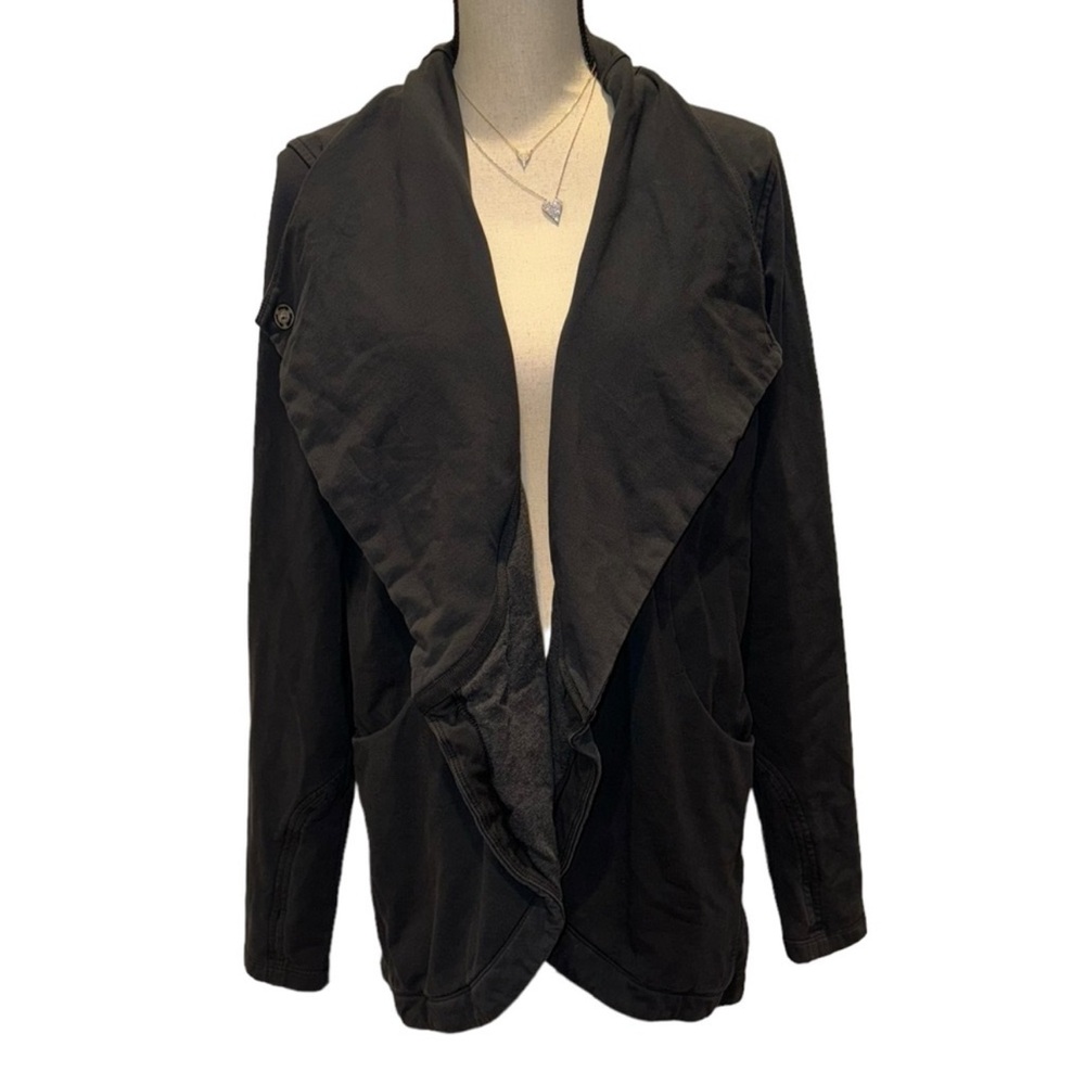 LULULEMON BLACK CARDIGAN